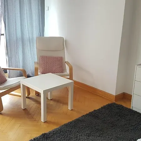 Wood Stara Ochota Ubytování v soukromí Varšava