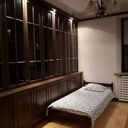 Проживание в семье Wood Stara Ochota *