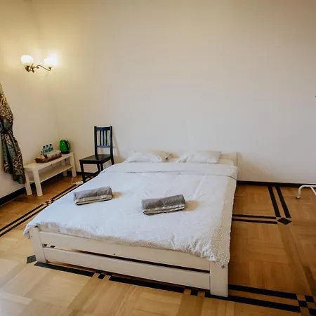 Homestay Wood Stara Ochota Warsaw