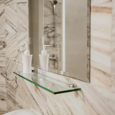 Wood Stara Ochota Quarto em Acomodações Particulares *