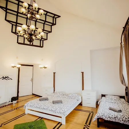 Homestay Wood Stara Ochota