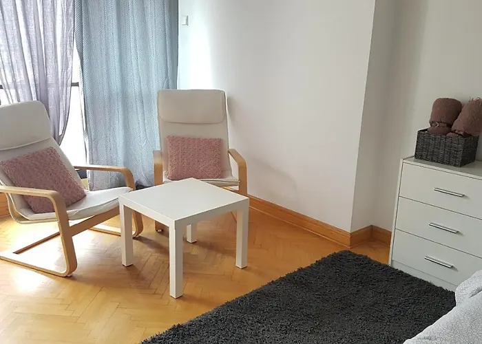 Wood Stara Ochota Homestay Warsaw