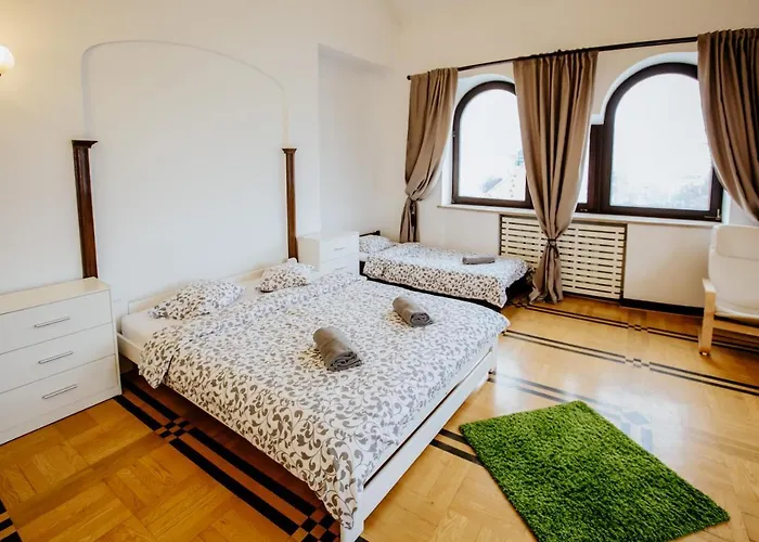 Homestay Wood Stara Ochota Warsaw
