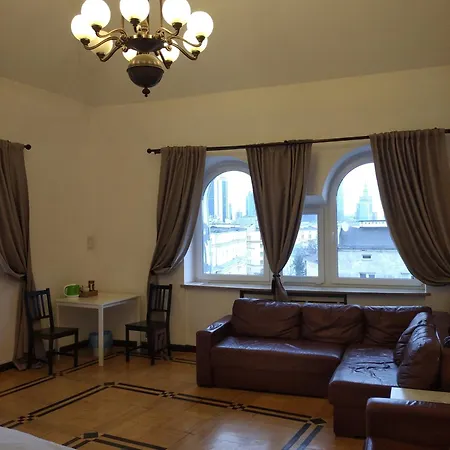 Wood Stara Ochota Проживание в семье *