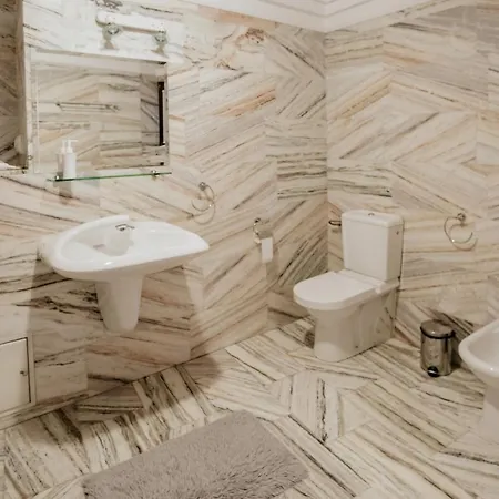 Проживание в семье Wood Stara Ochota